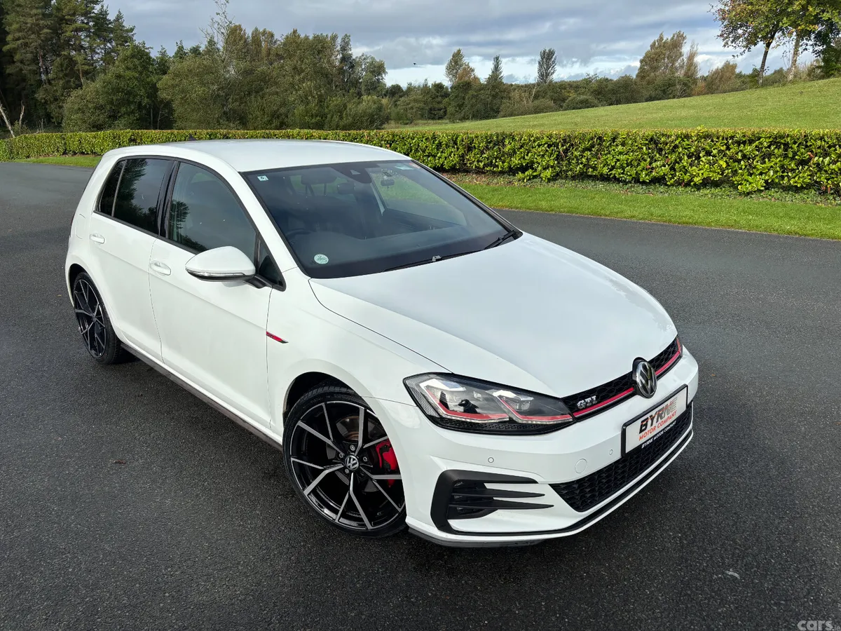 Volkswagen Golf Hatchback, Petrol, 2018, White