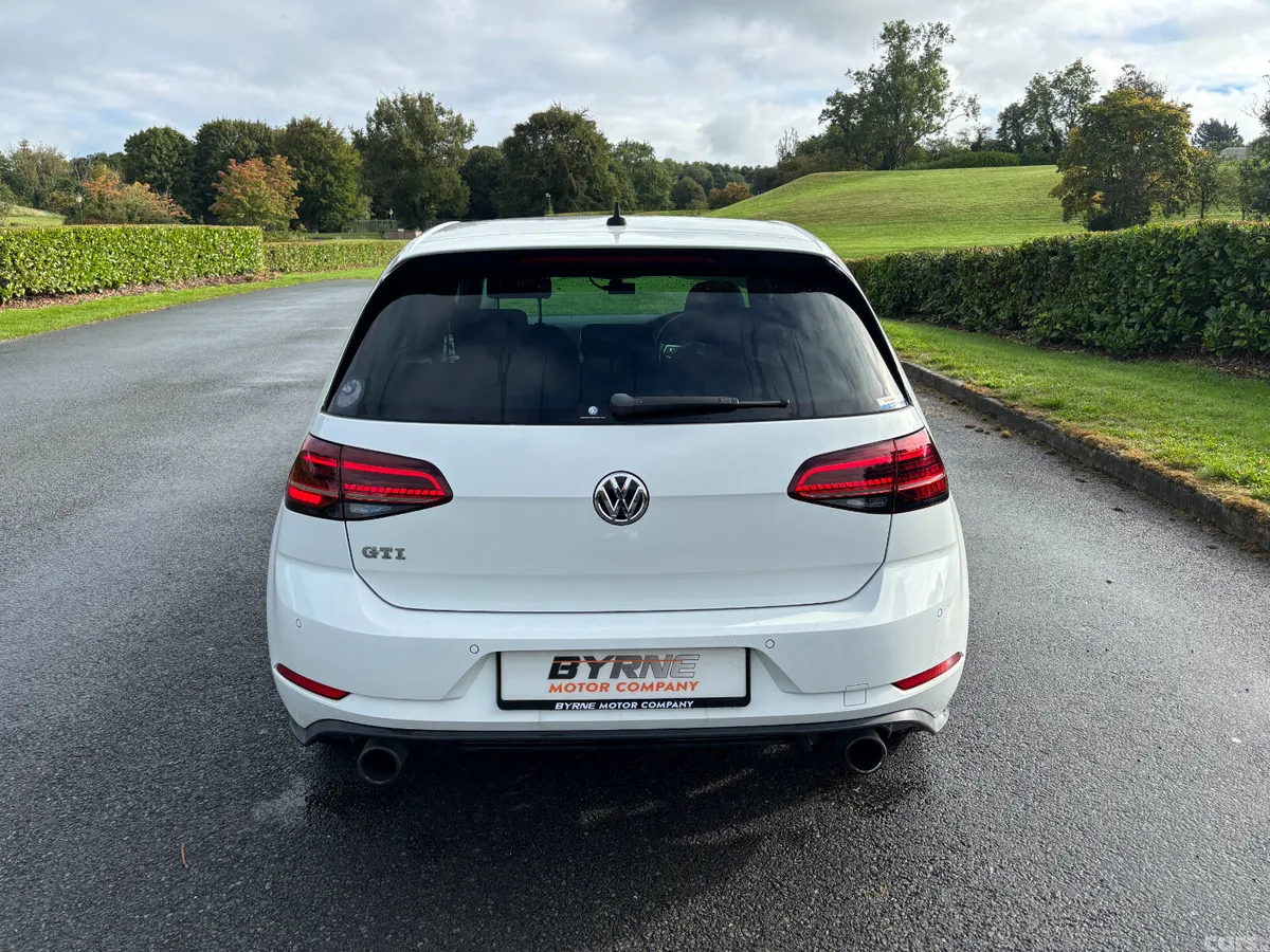 Volkswagen Golf Hatchback, Petrol, 2018, White