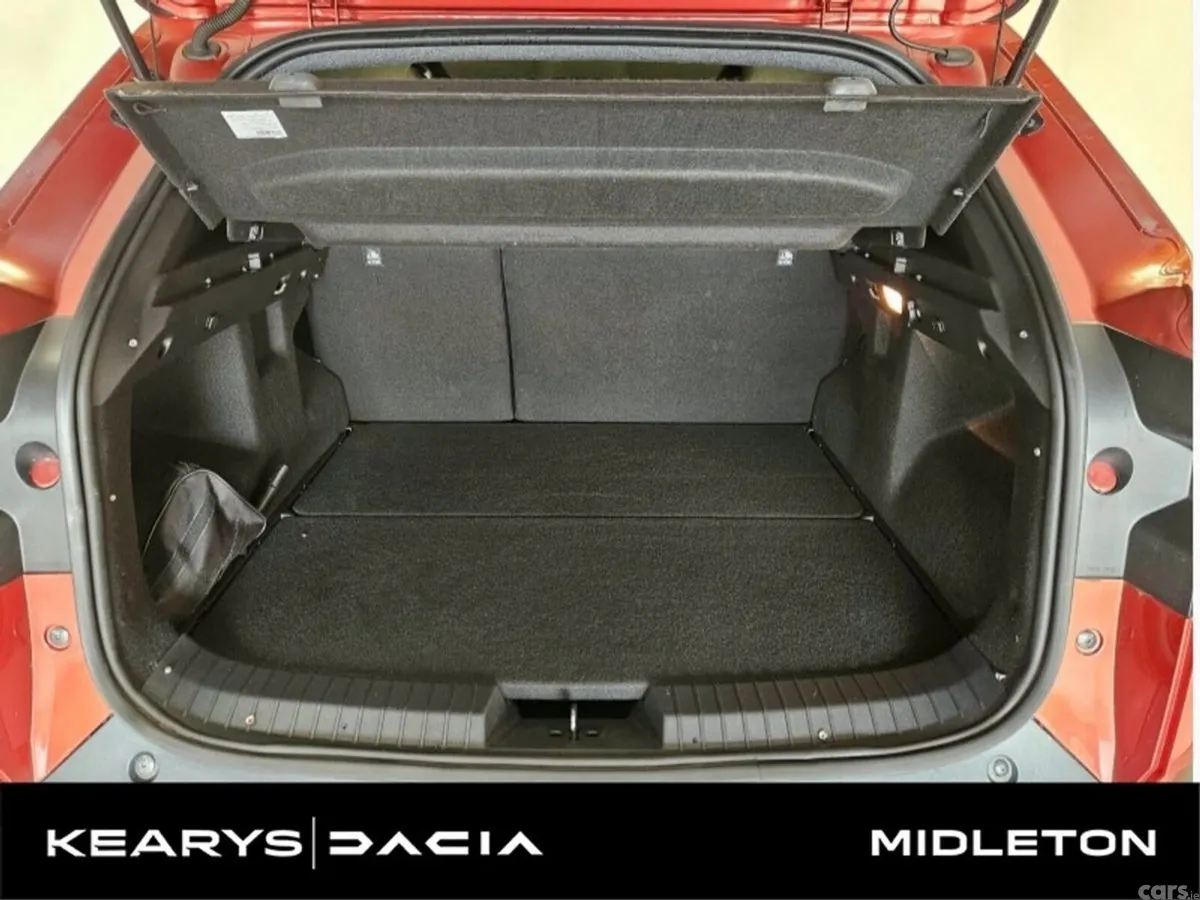 Dacia Duster SUV, Petrol Hybrid, 2025, Brown