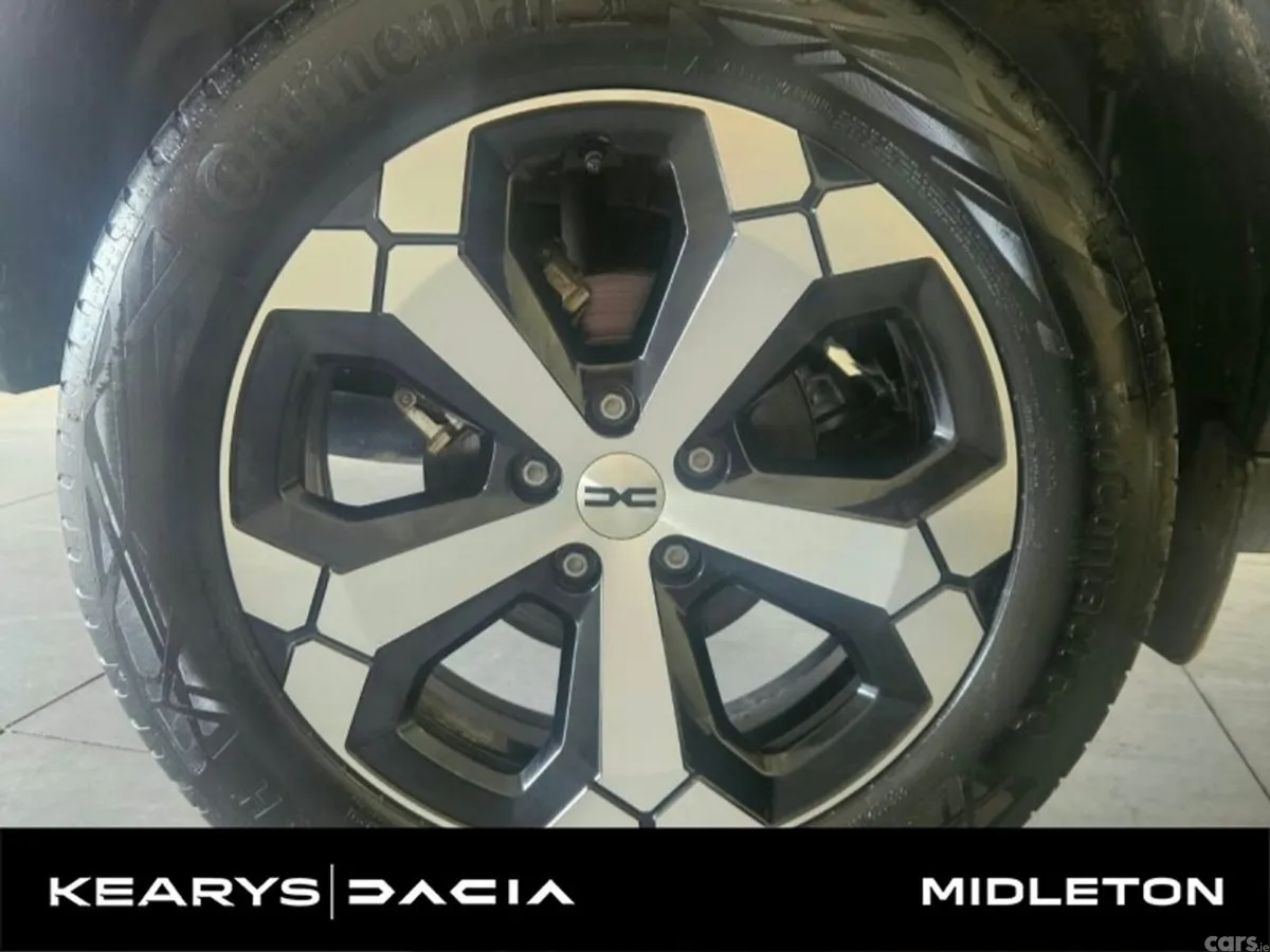Dacia Duster SUV, Petrol Hybrid, 2025, Brown