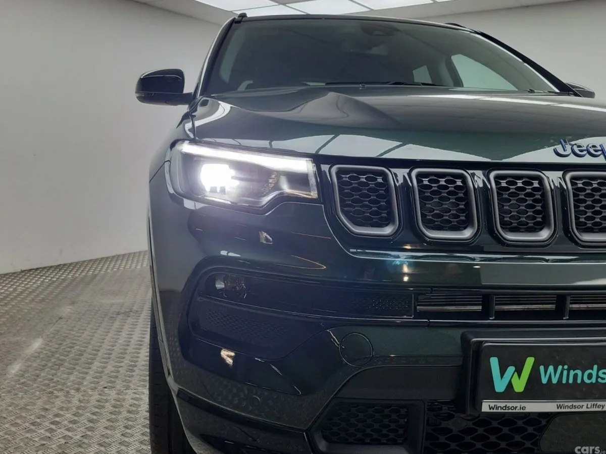 Jeep Compass SUV, Petrol Plug-in Hybrid, 2026, Green