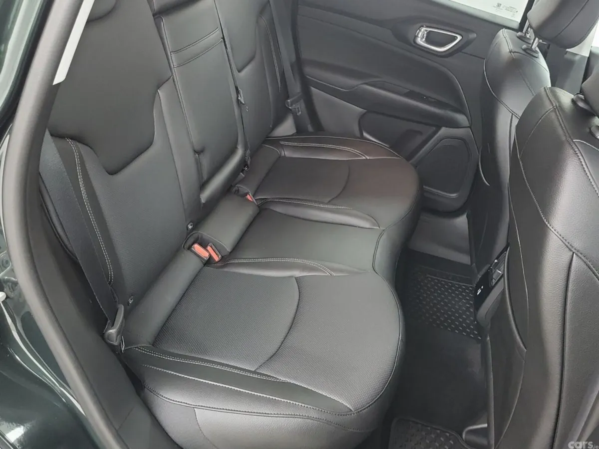 Jeep Compass SUV, Petrol Plug-in Hybrid, 2026, Green