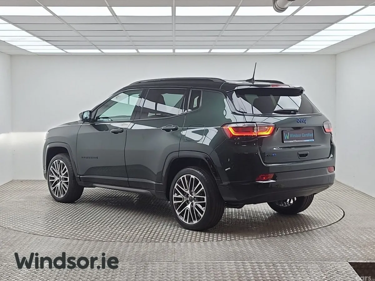 Jeep Compass SUV, Petrol Plug-in Hybrid, 2026, Green