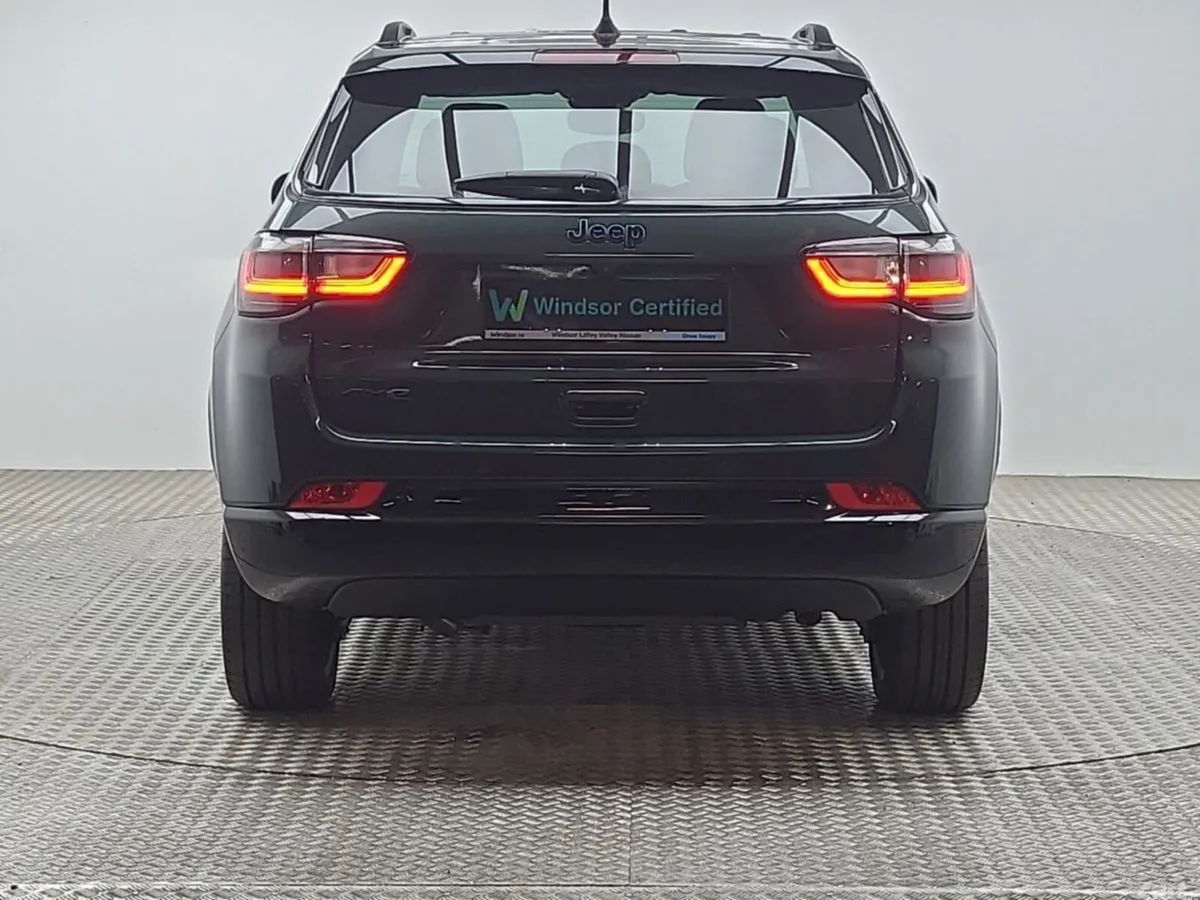 Jeep Compass SUV, Petrol Plug-in Hybrid, 2026, Green