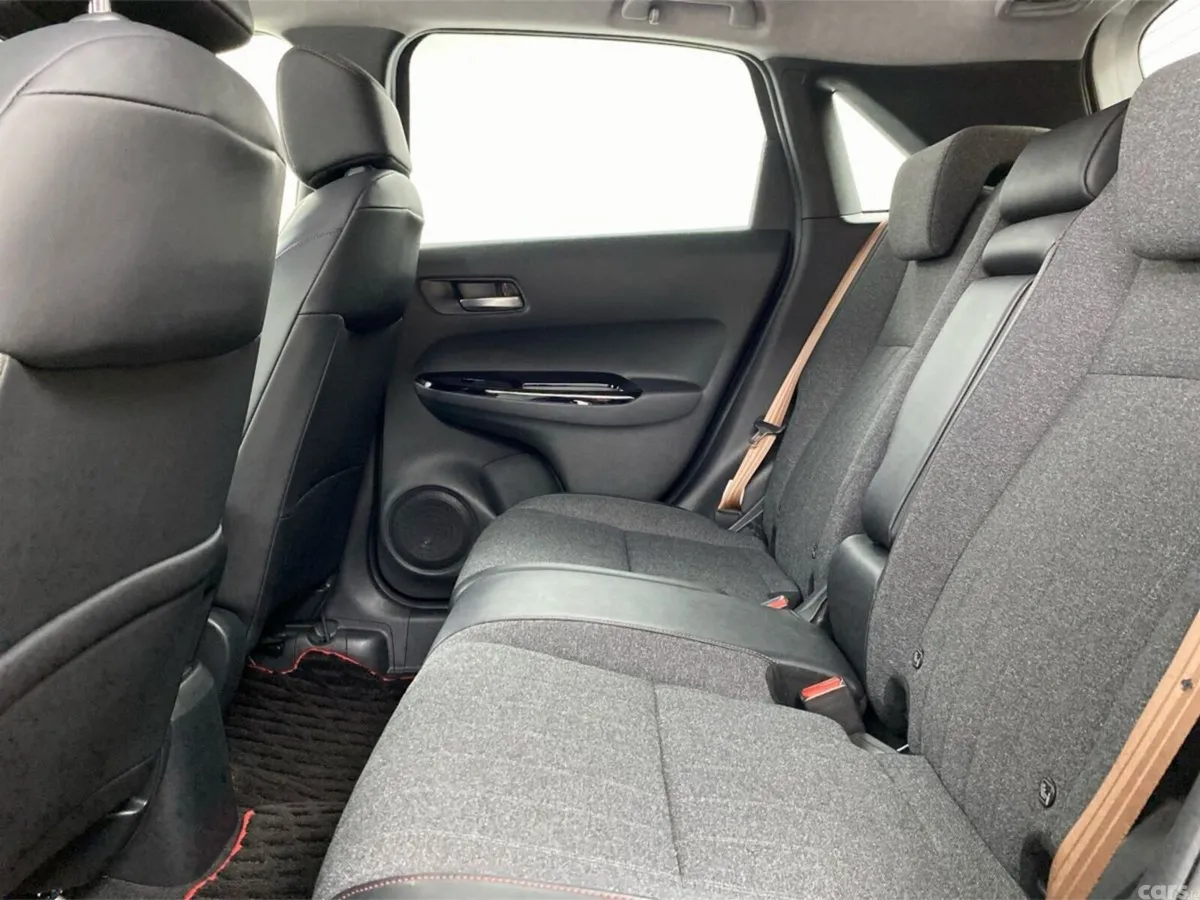 Honda Fit Hatchback, Petrol Hybrid, 2022, White