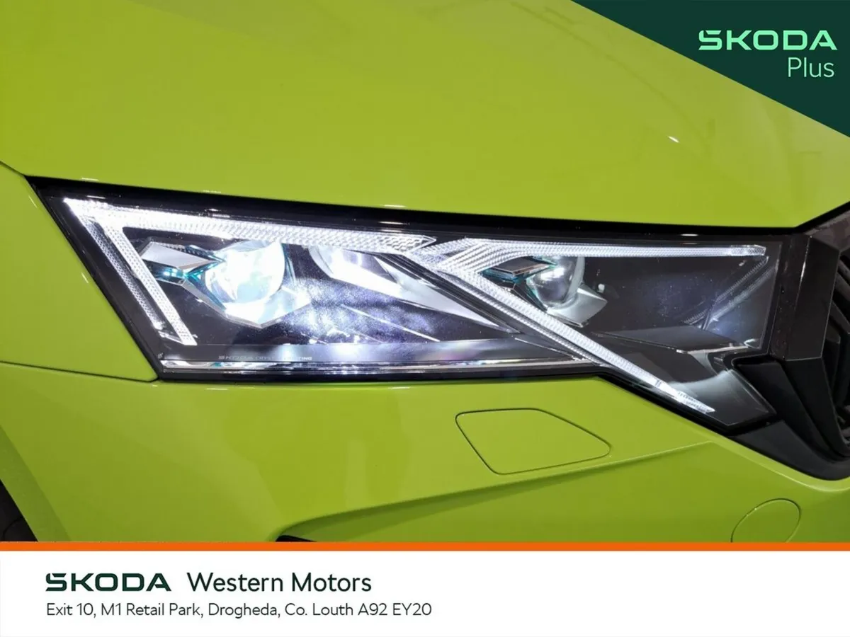 Skoda Octavia Saloon, Petrol, 2025, Green