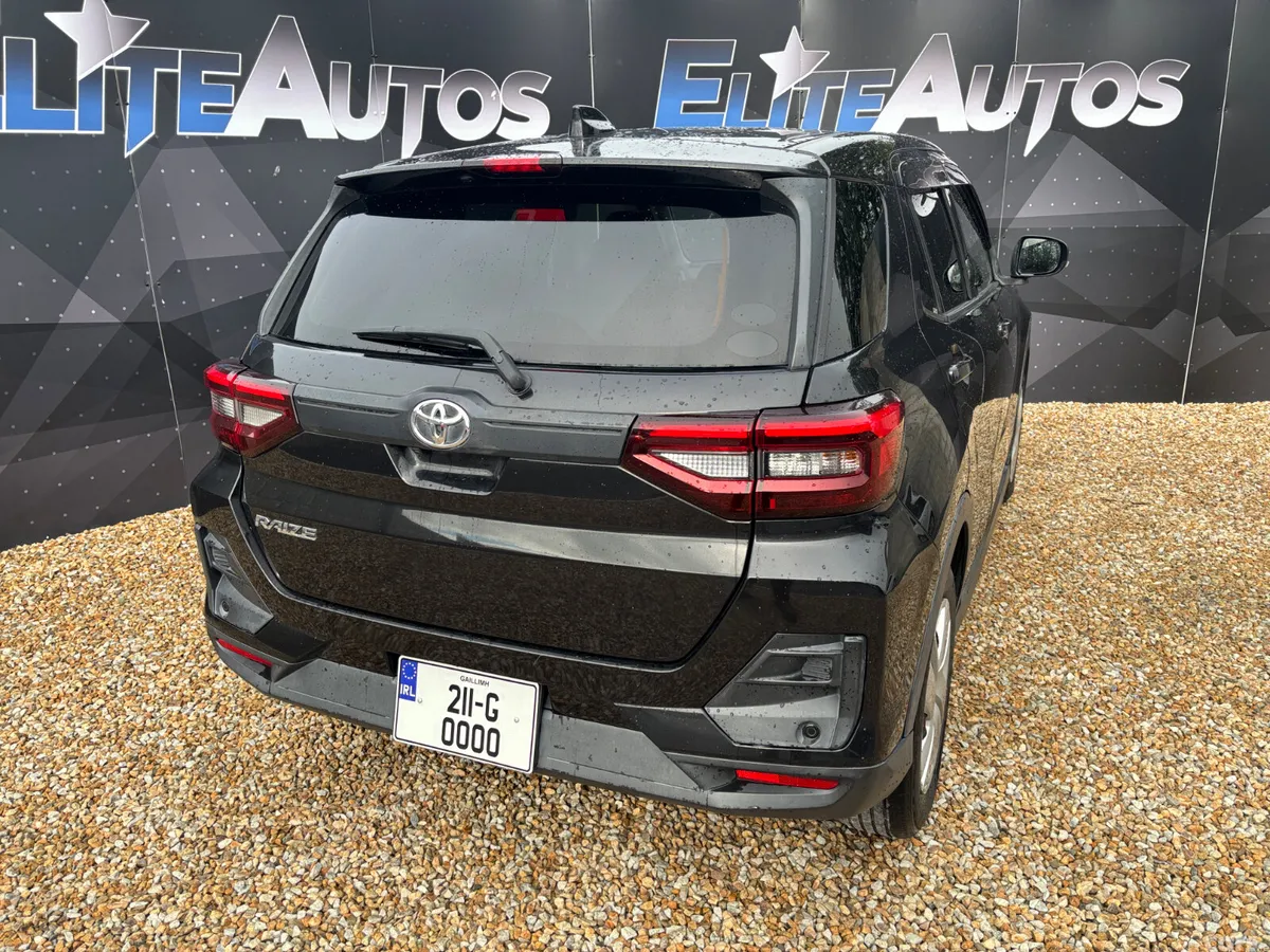 Toyota Raize Hatchback, Petrol, 2021, Black