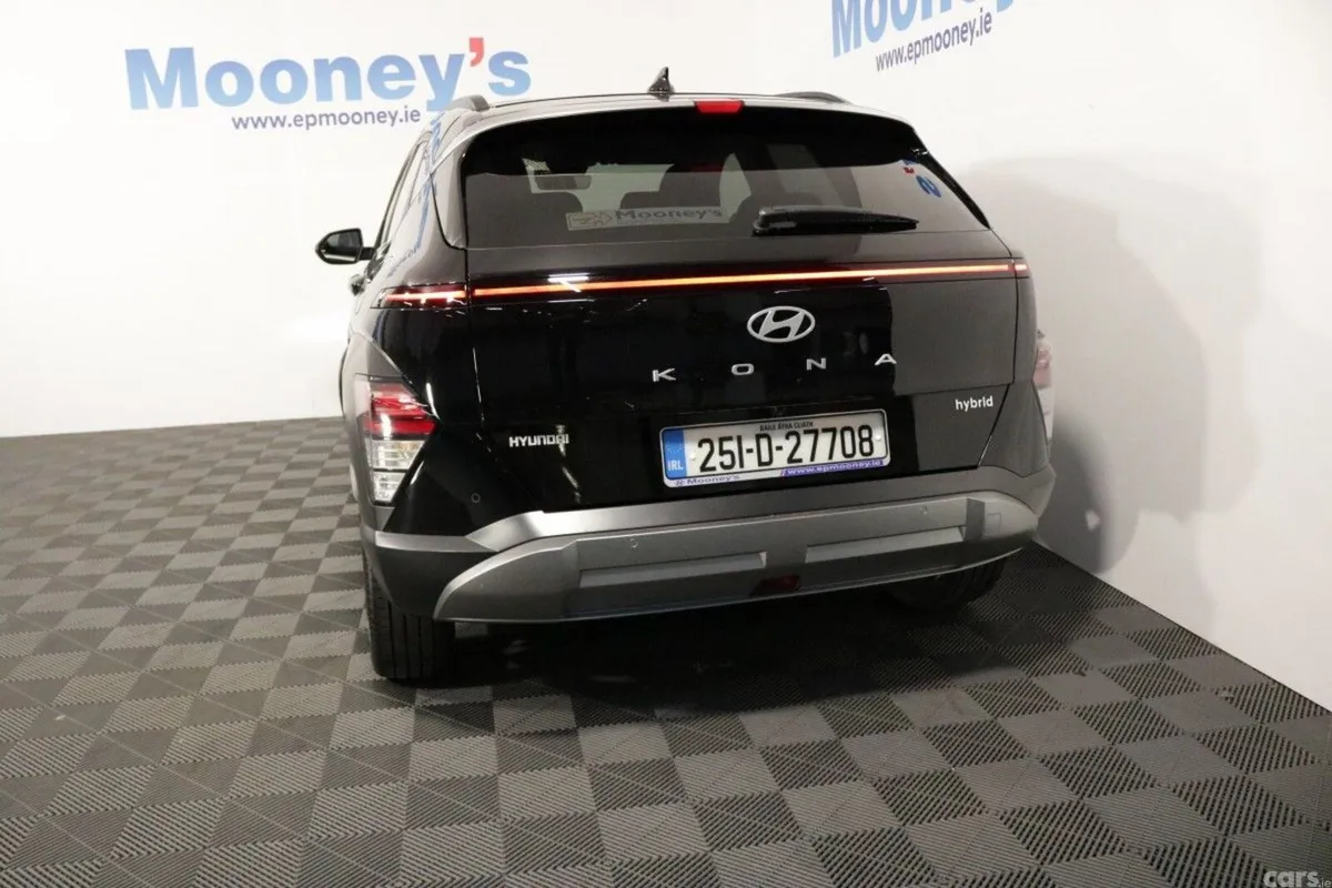 Hyundai KONA SUV, Petrol Hybrid, 2025, Black