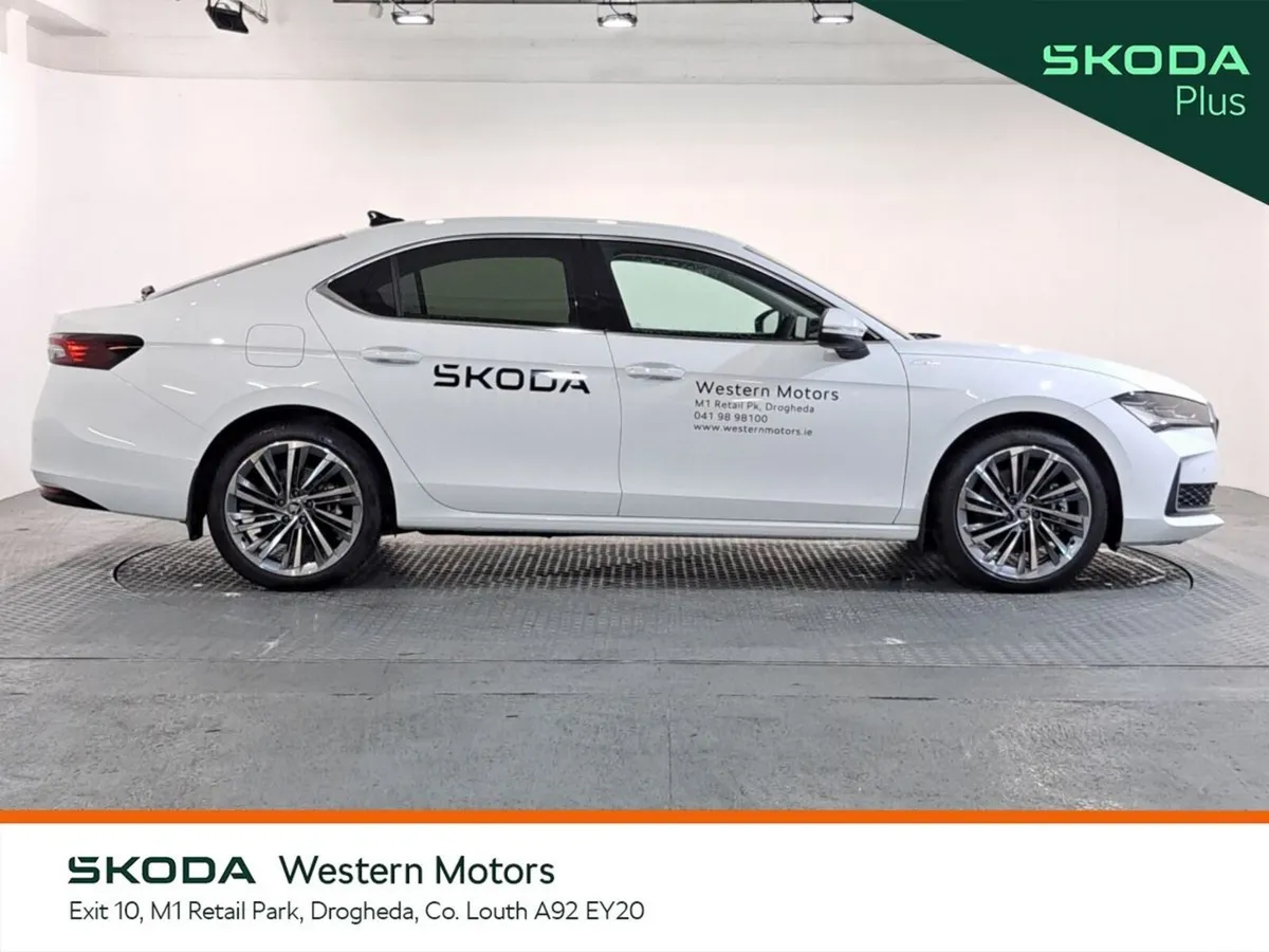 Skoda Superb Saloon, Petrol Plug-in Hybrid, 2026, White