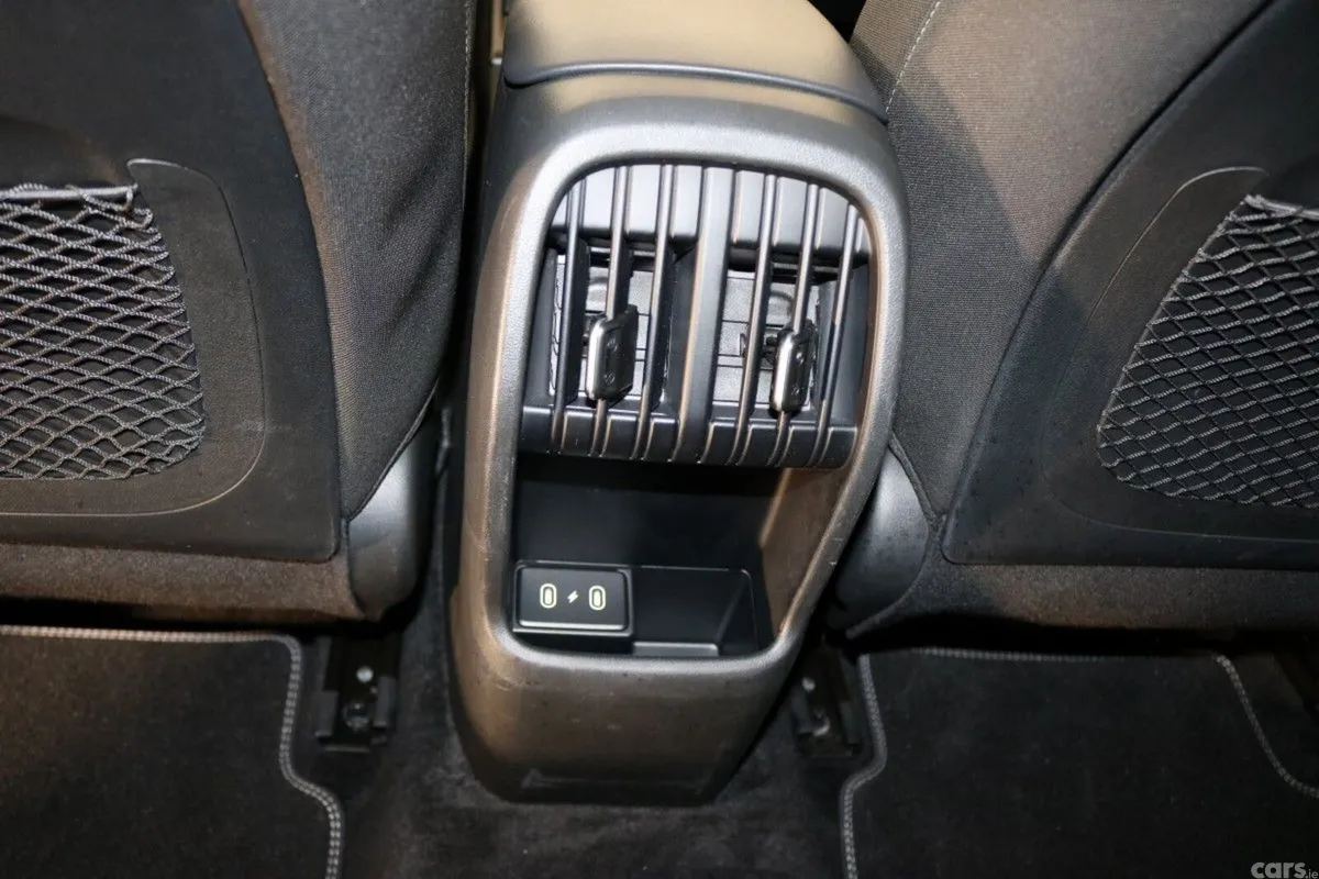 Hyundai KONA SUV, Petrol Hybrid, 2025, Black