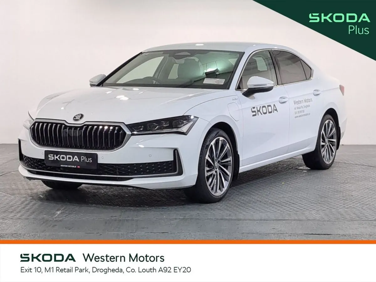 Skoda Superb Saloon, Petrol Plug-in Hybrid, 2026, White
