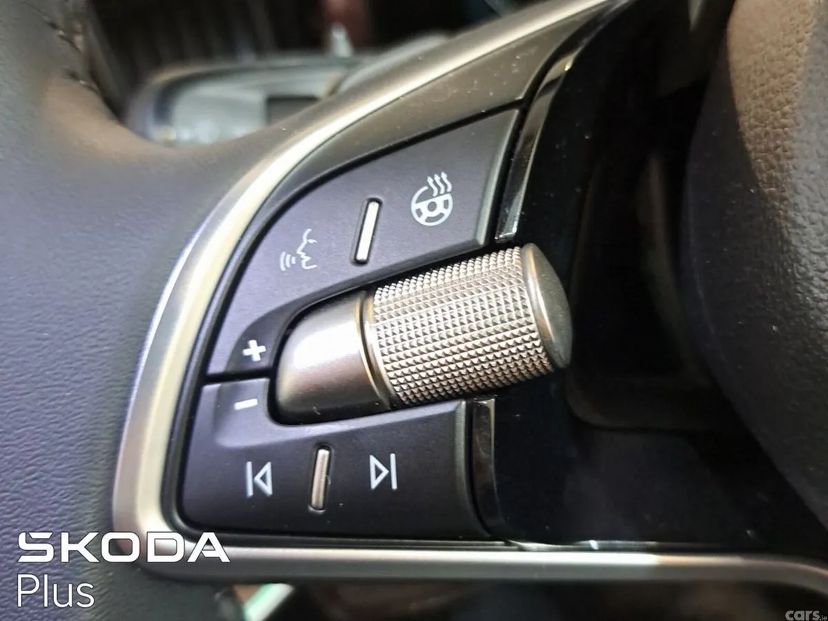 Skoda Superb Saloon, Petrol Plug-in Hybrid, 2026, White