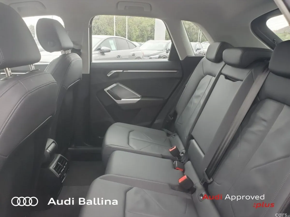 Audi Q3 SUV, Diesel, 2023, Blue