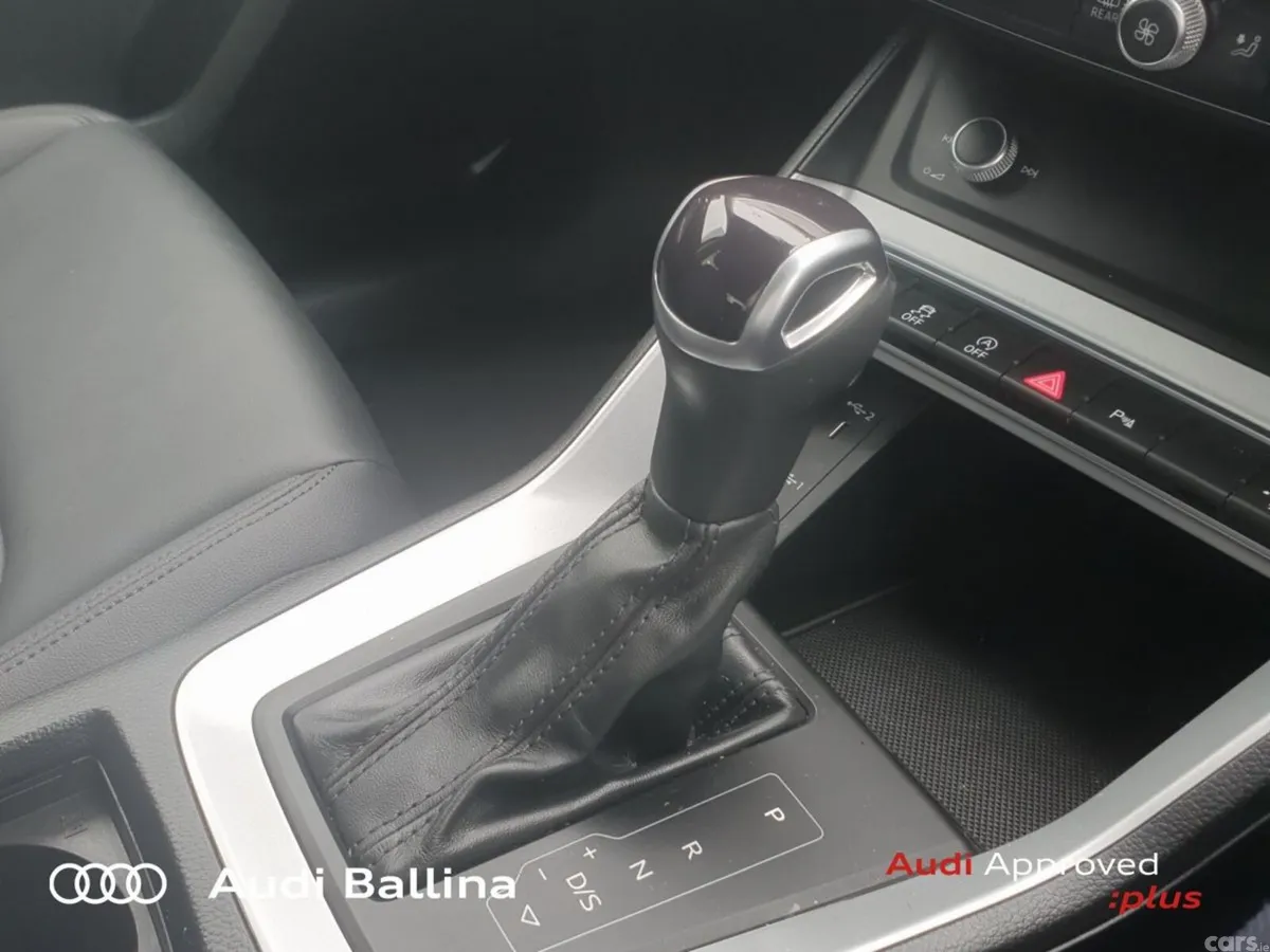 Audi Q3 SUV, Diesel, 2023, Blue