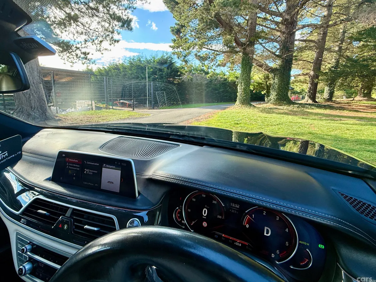 BMW 7-Series Saloon, Diesel, 2017, Black