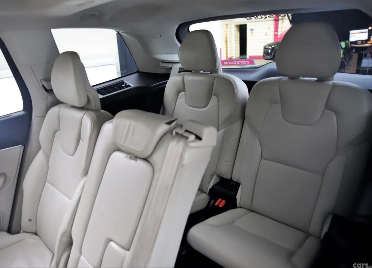 Volvo XC90 SUV, Petrol Plug-in Hybrid, 2018, Grey