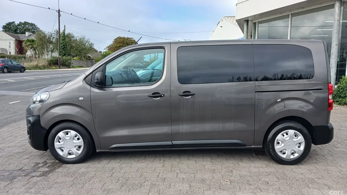 Citroen Spacetourer Estate, Diesel, 2022, Grey