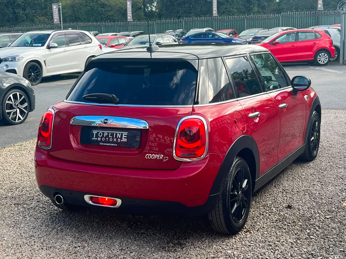 Mini Cooper Hatchback, Diesel, 2017, Red