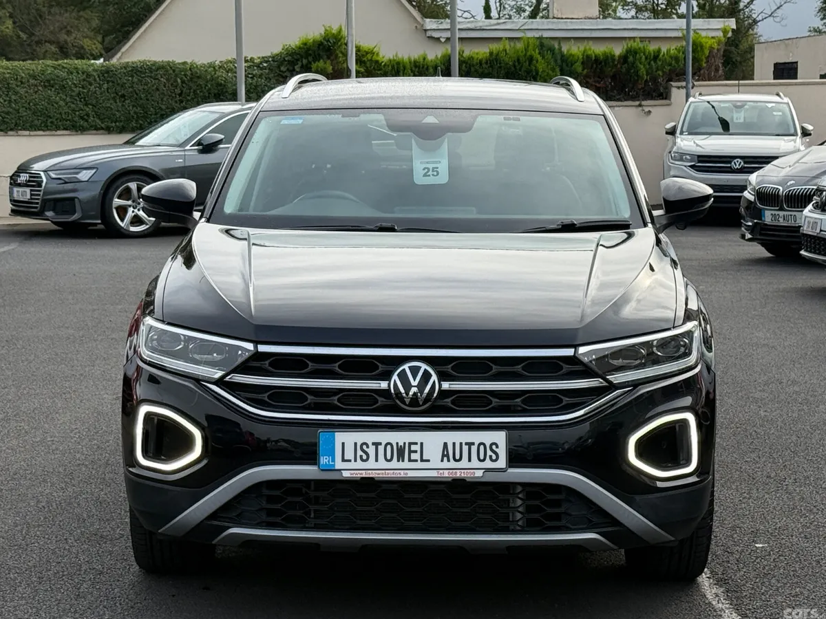 Volkswagen T-Roc SUV, Diesel, 2022, Black