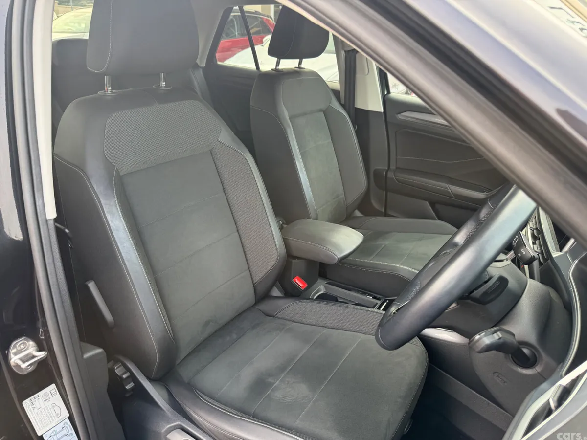 Volkswagen T-Roc SUV, Diesel, 2022, Black