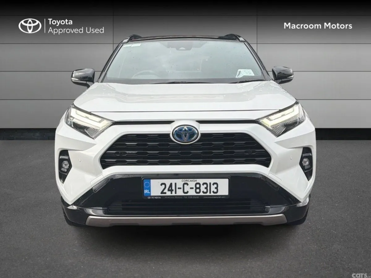 Toyota RAV4 SUV, Petrol Hybrid, 2024, White