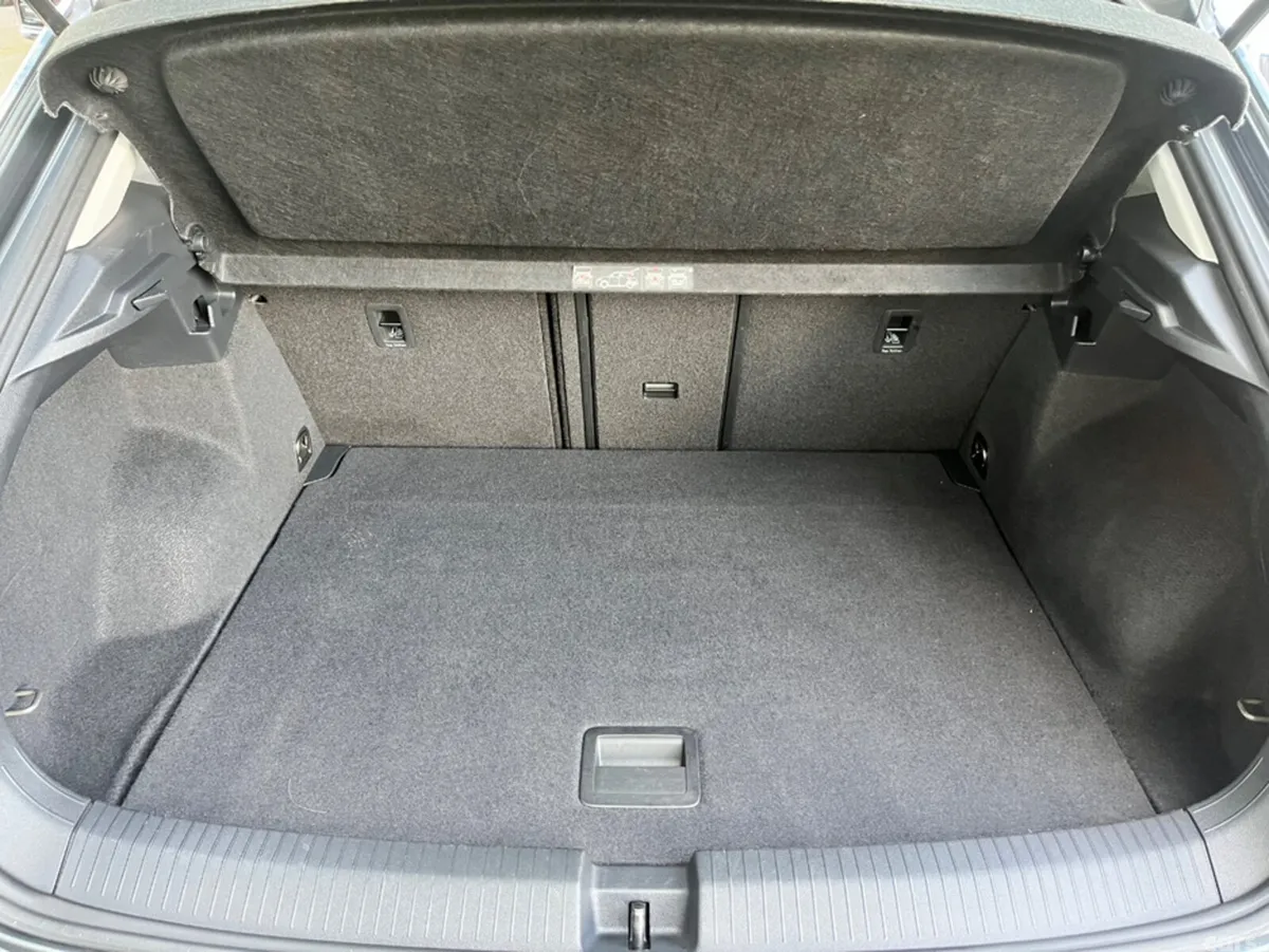 Volkswagen T-Roc SUV, Petrol, 2020, Grey