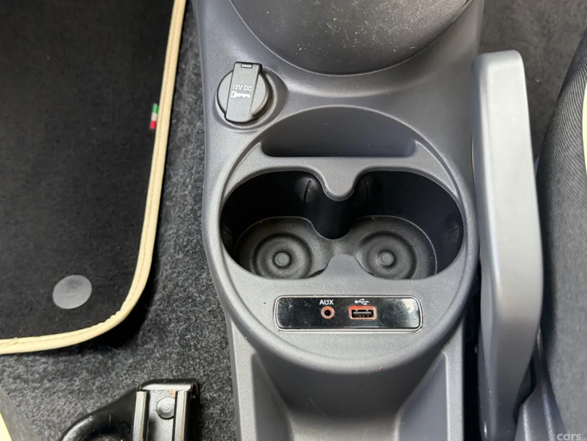 Fiat 500 Convertible, Petrol, 2016, White