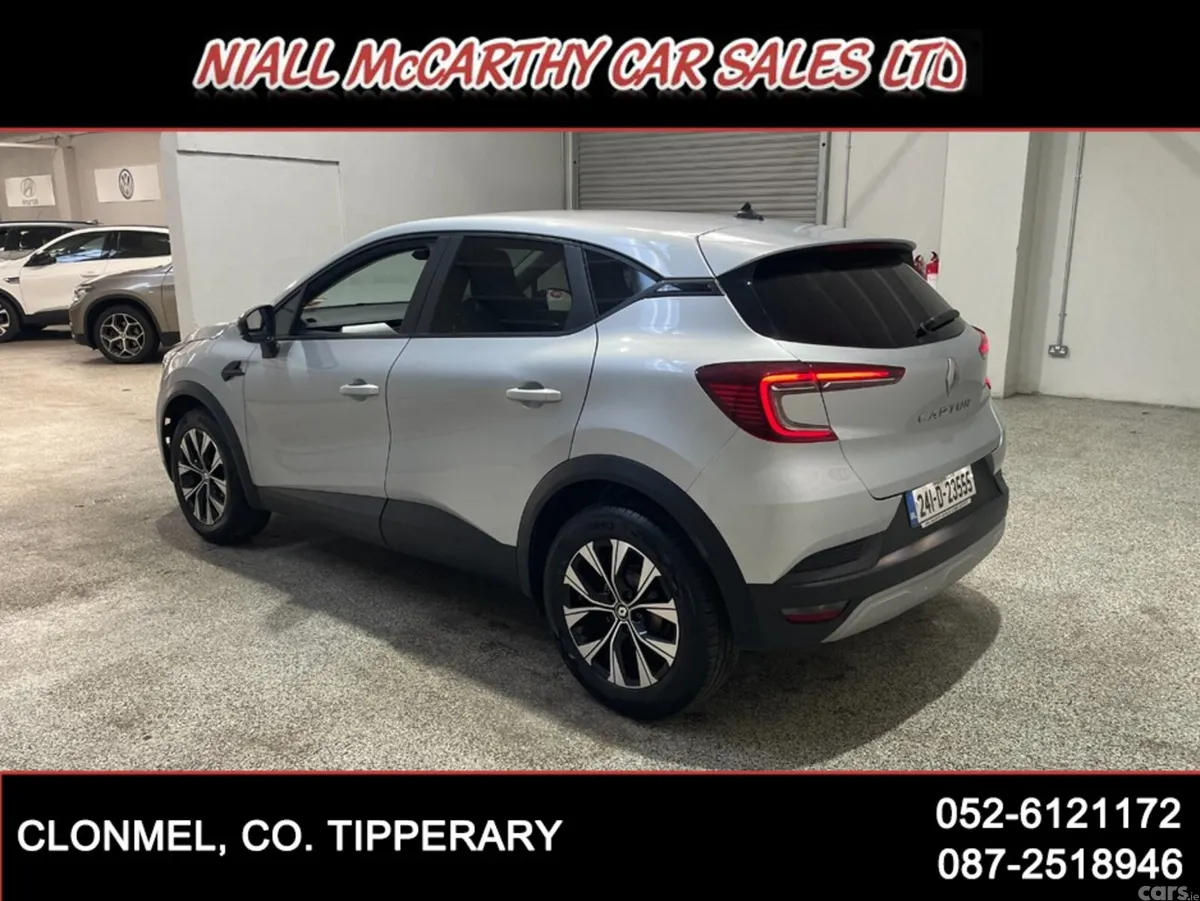 Renault Captur Hatchback, Petrol, 2024, Grey