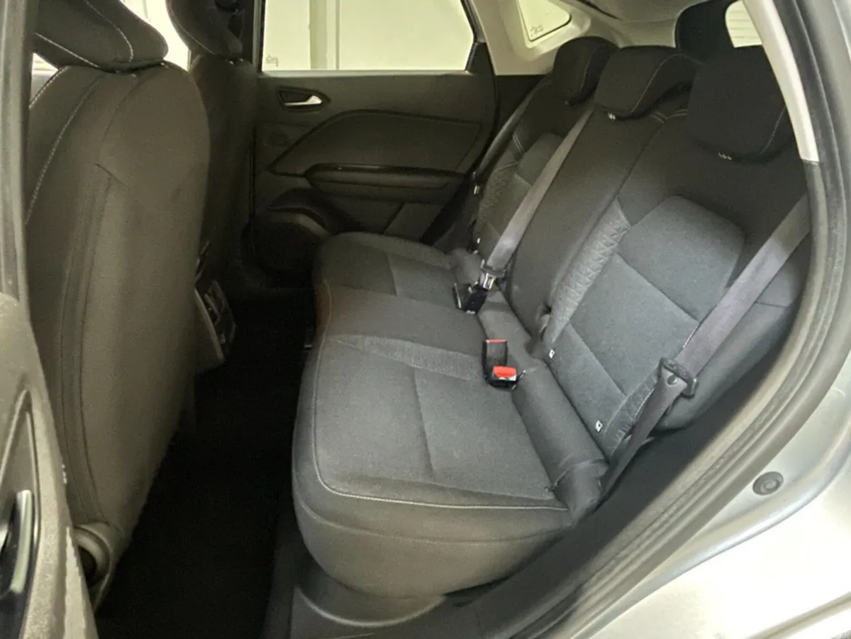Renault Captur Hatchback, Petrol, 2024, Grey