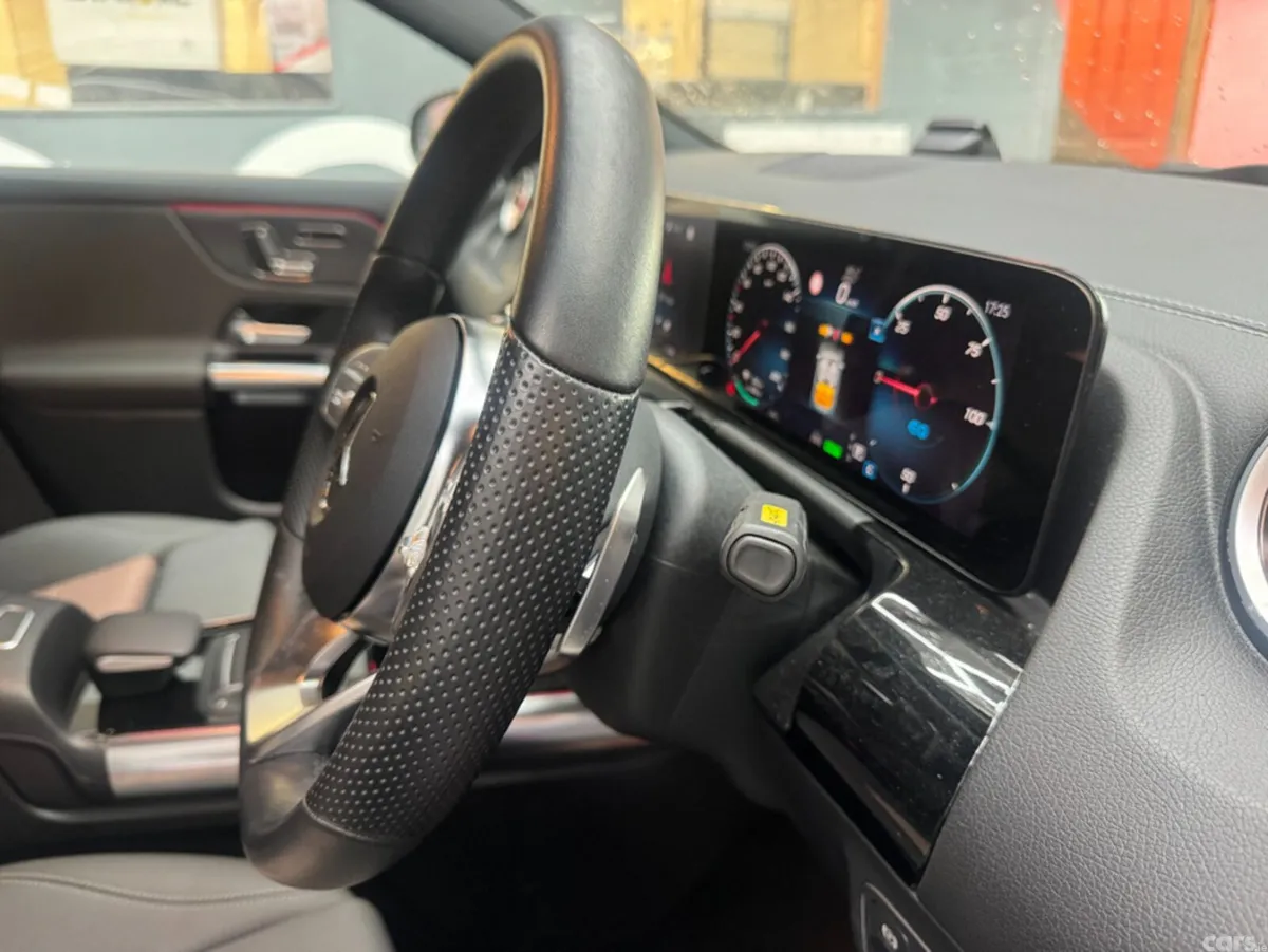 Mercedes-Benz EQA SUV, Electric, 2023, Grey