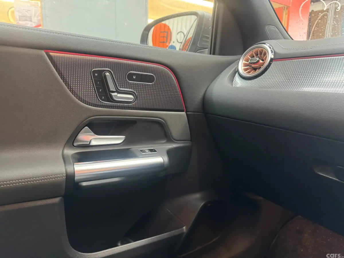 Mercedes-Benz EQA SUV, Electric, 2023, Grey