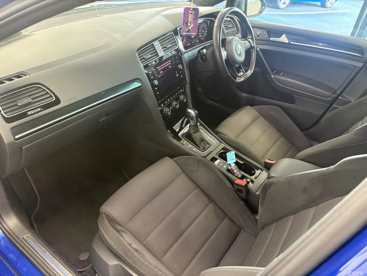 Volkswagen Golf Hatchback, Petrol, 2020, Blue