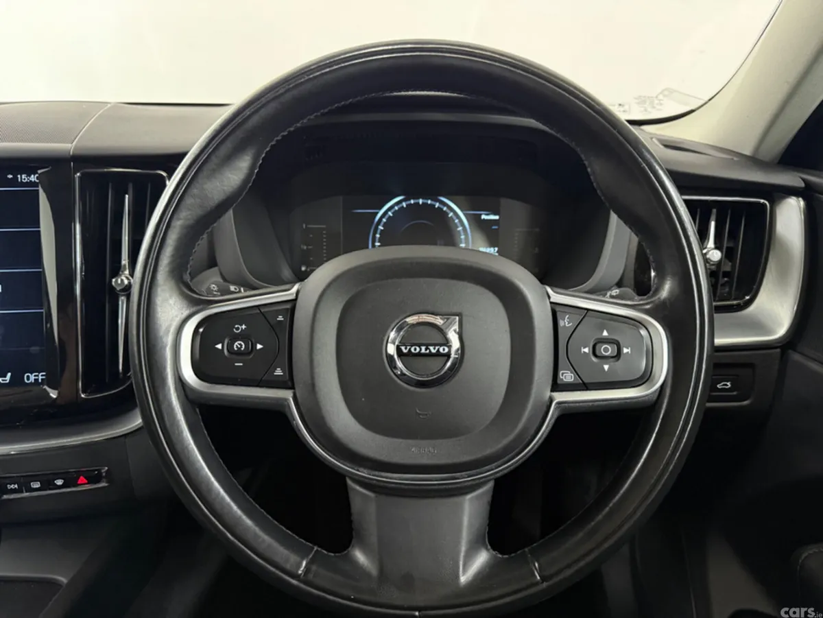 Volvo XC60 Estate, Diesel, 2018, Black