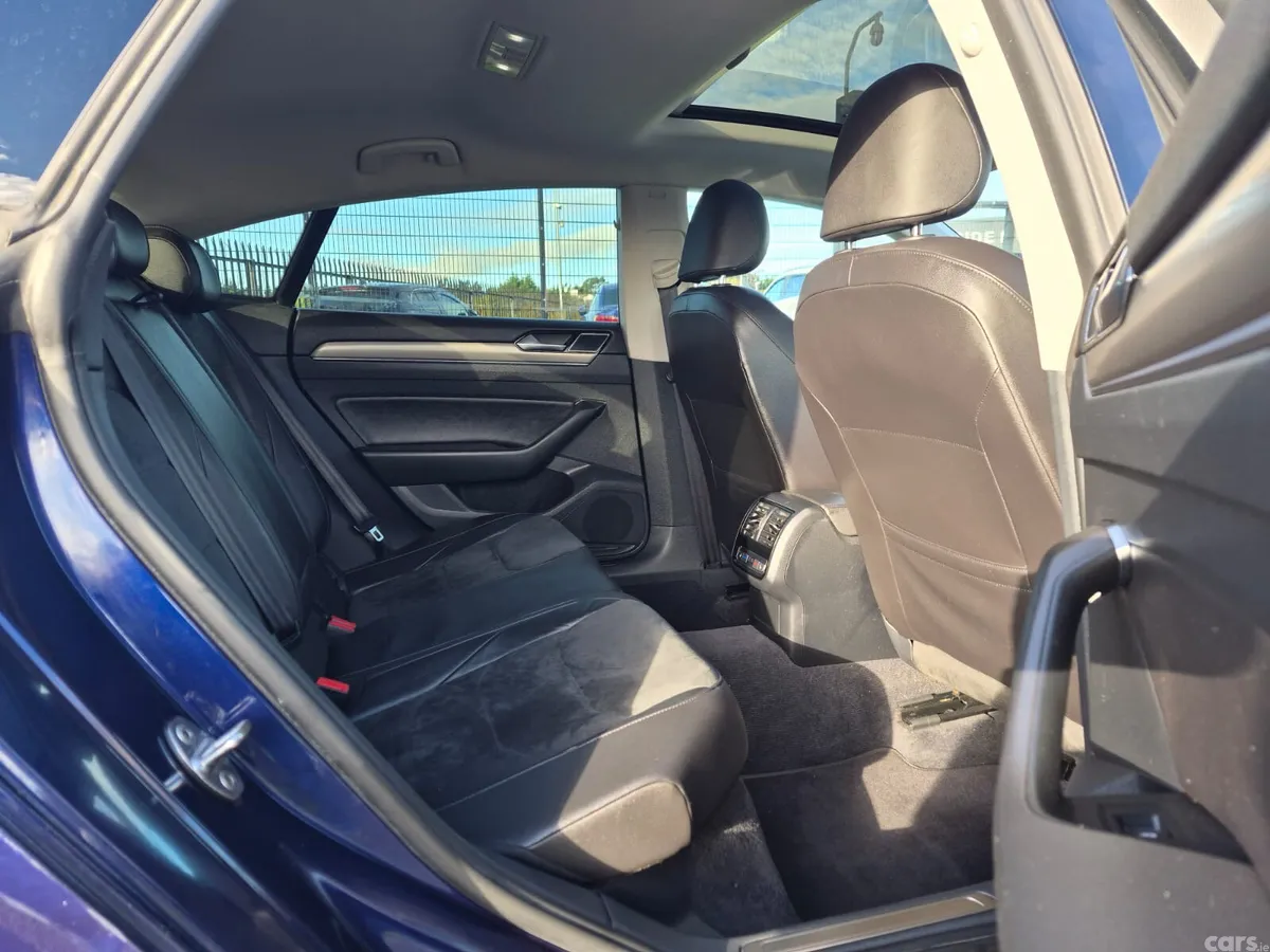 Volkswagen Arteon Hatchback, Diesel, 2018, Blue
