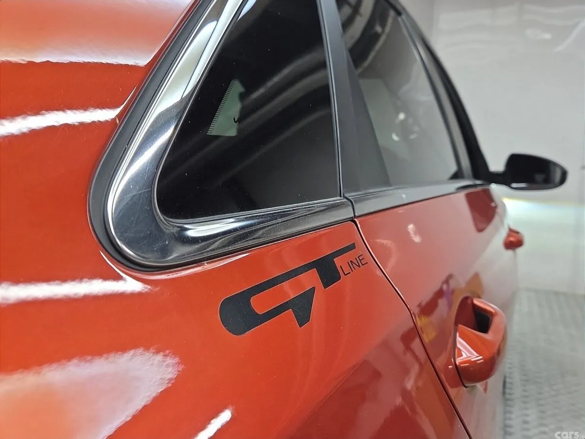 Kia Ceed Hatchback, Diesel Hybrid, 2023, Orange
