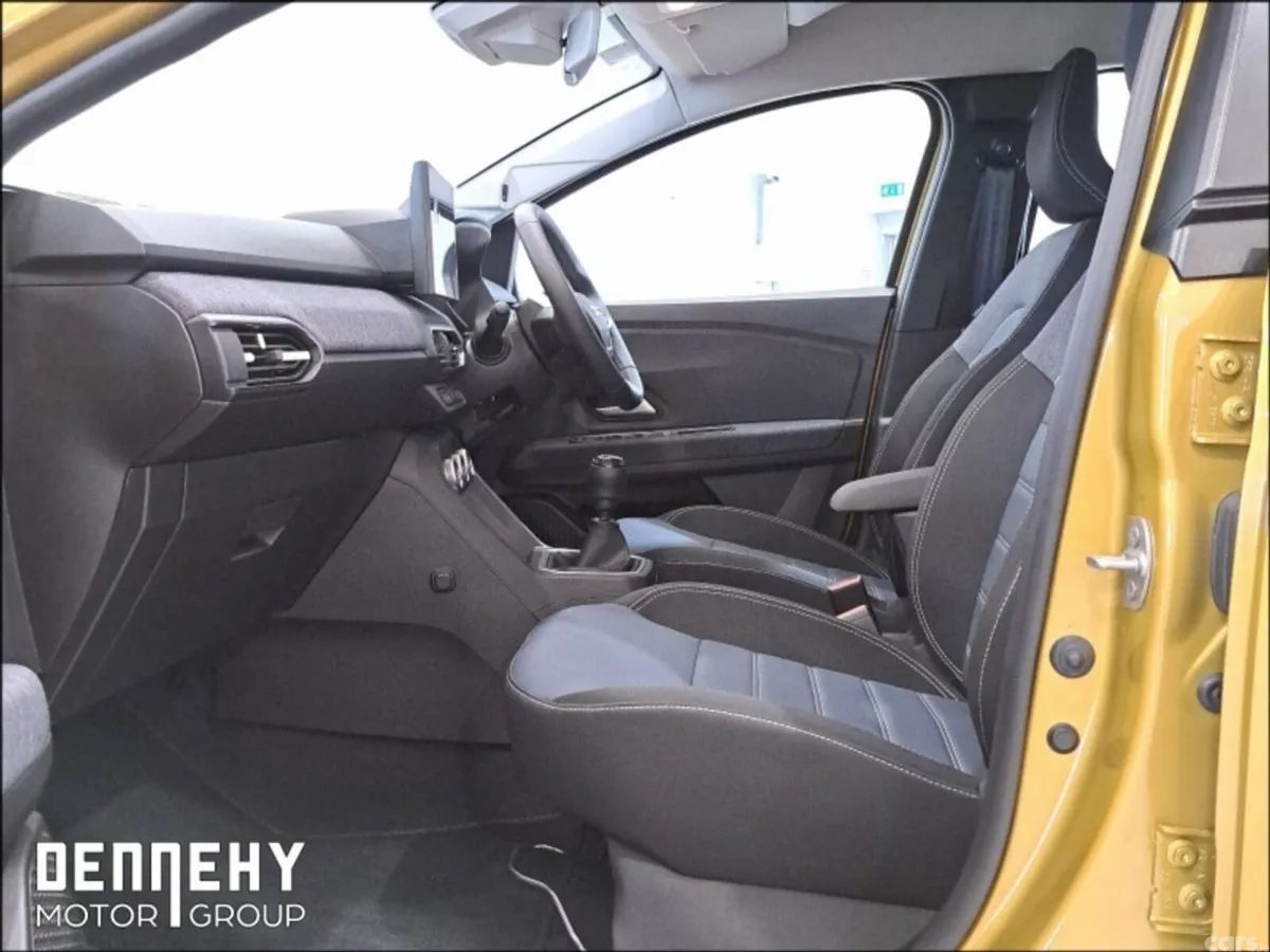 Dacia Sandero Hatchback, Petrol, 2026, Yellow