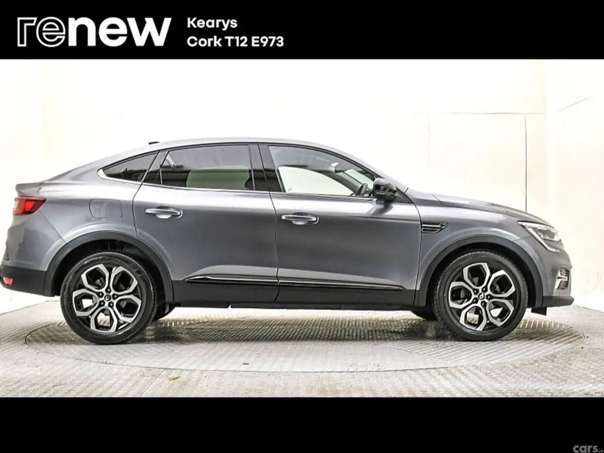 Renault Arkana SUV, Petrol, 2023, Grey