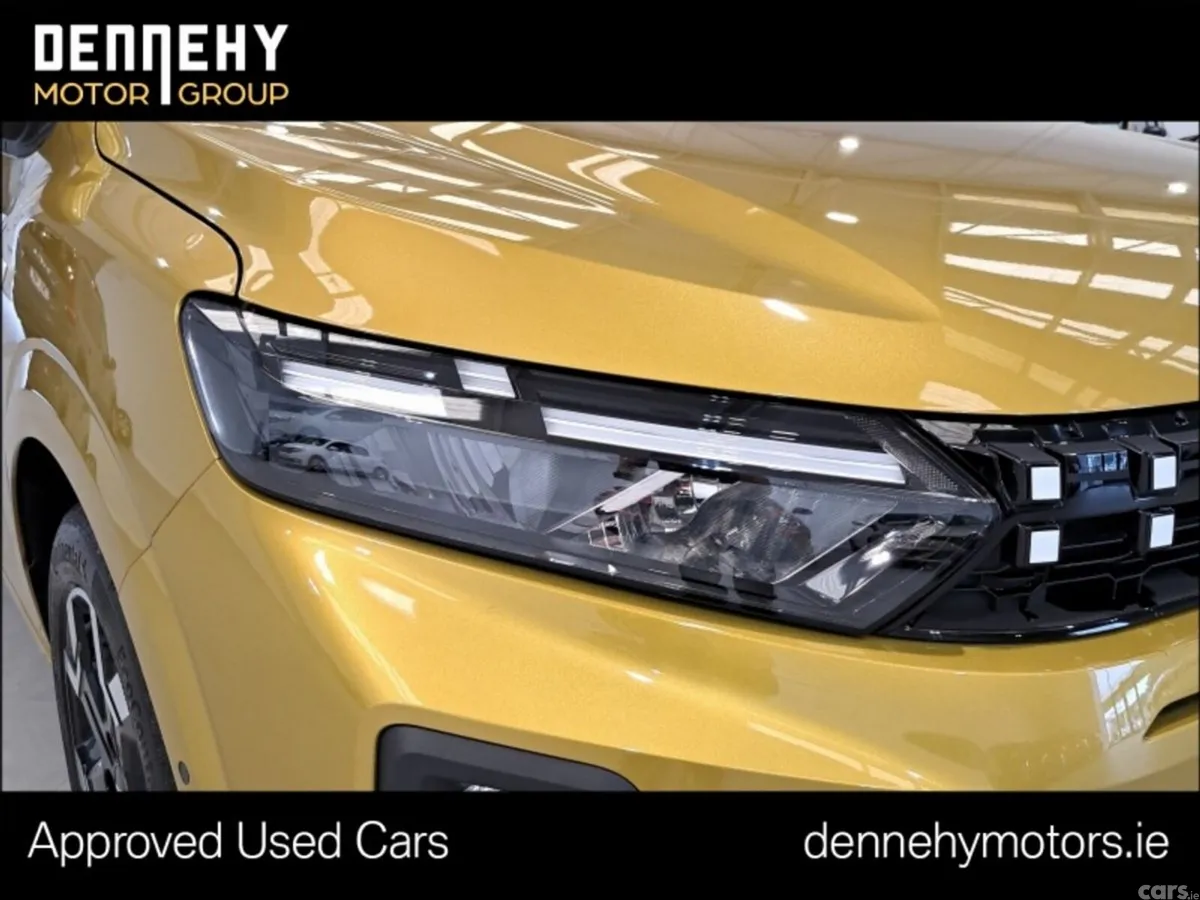 Dacia Sandero Hatchback, Petrol, 2026, Yellow