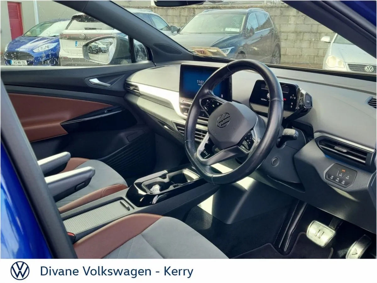 Volkswagen ID.4 Hatchback, Electric, 2021, Blue