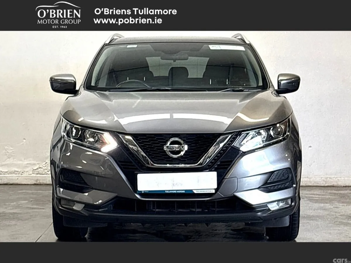 Nissan Qashqai MPV, Petrol, 2021, Grey