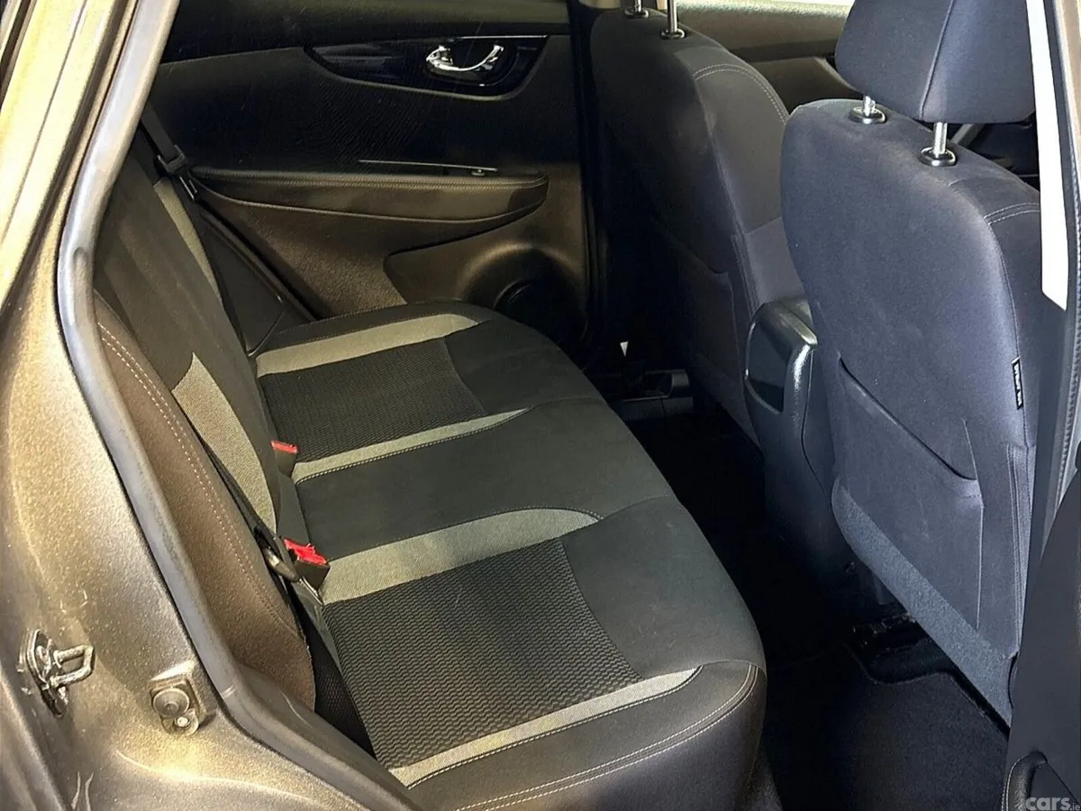 Nissan Qashqai MPV, Petrol, 2021, Grey