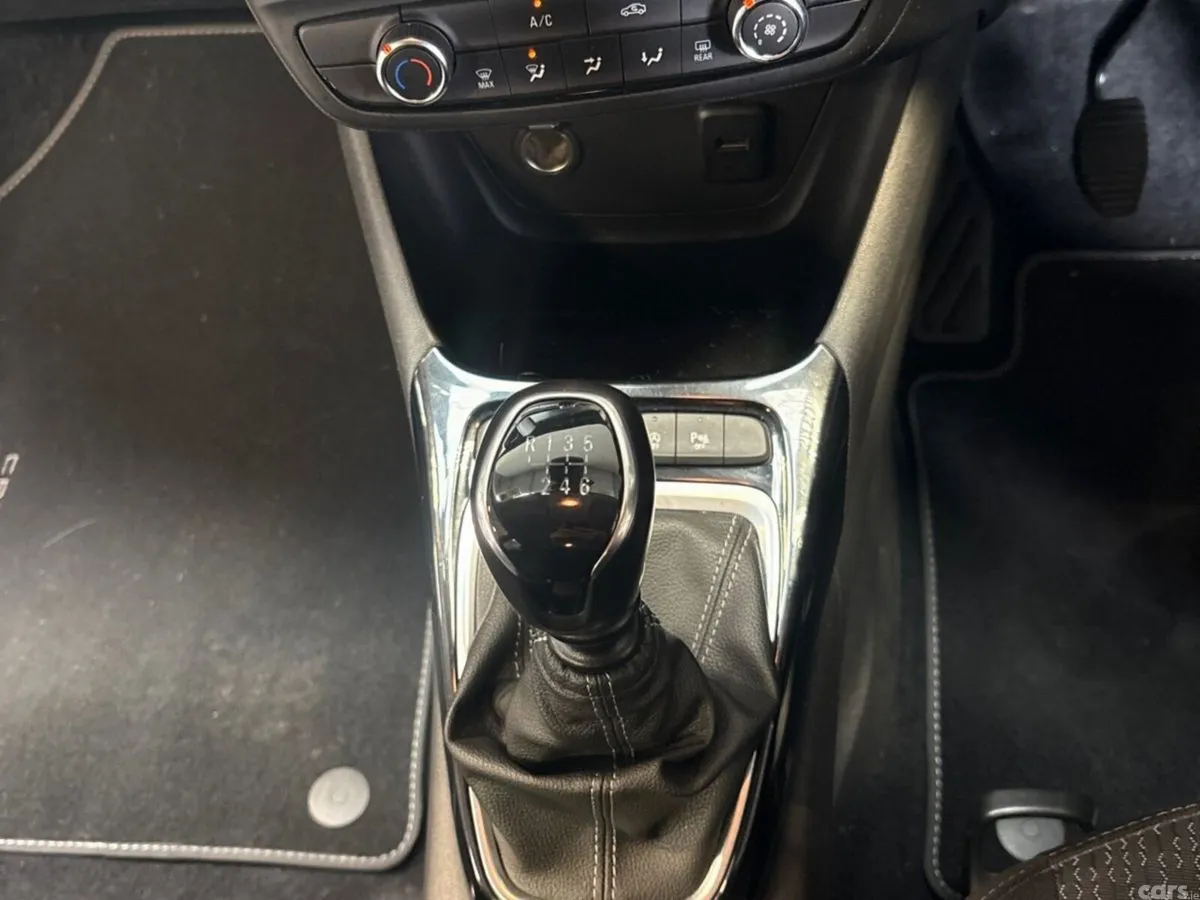 Opel Crossland SUV, Diesel, 2024, Black