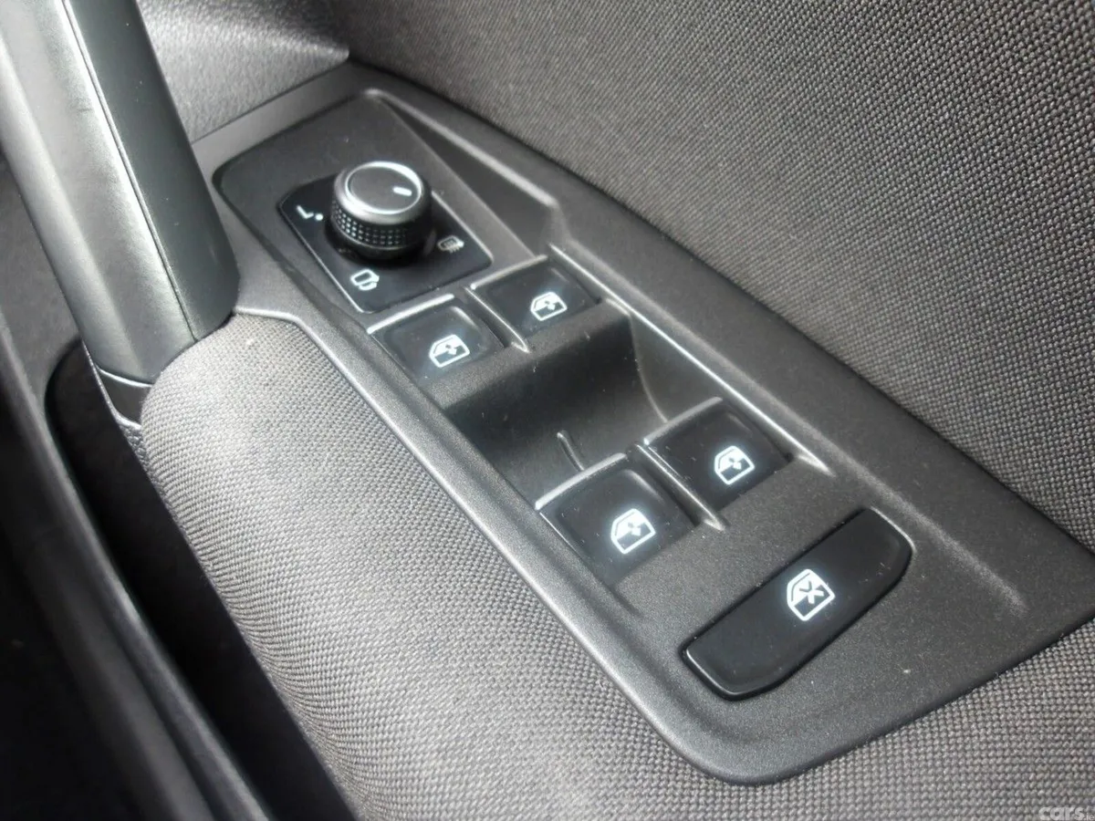 Volkswagen Tiguan SUV, Diesel, 2017, Grey