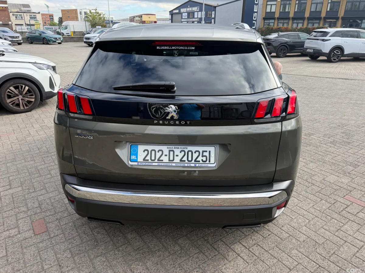 Peugeot 3008 MPV, Petrol, 2020, Grey