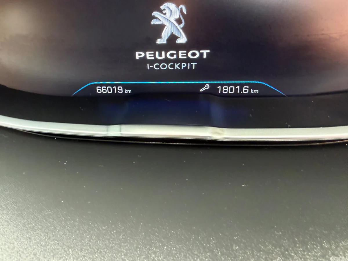 Peugeot 3008 MPV, Petrol, 2020, Grey