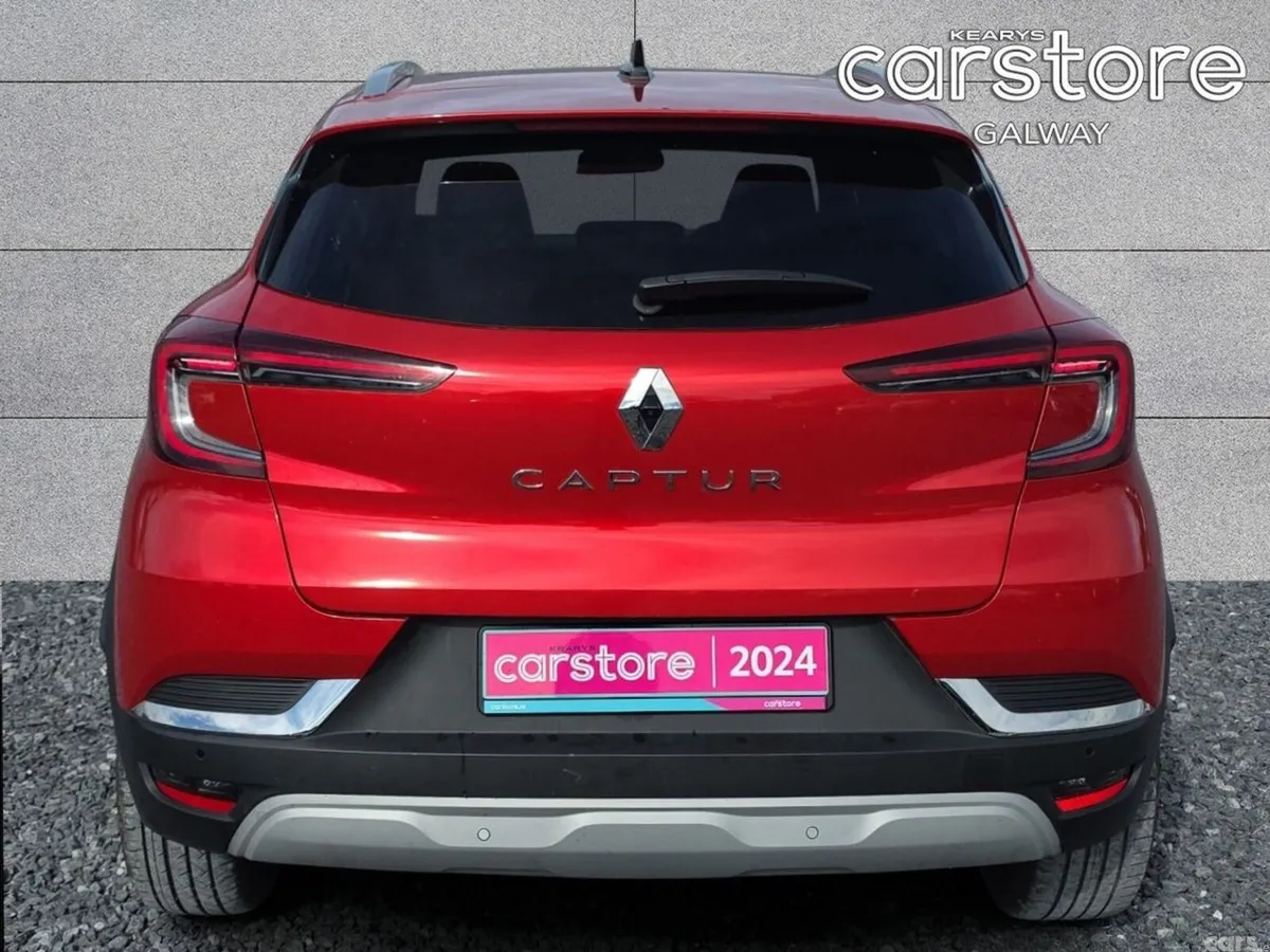 Renault Captur Hatchback, Petrol, 2024, Red