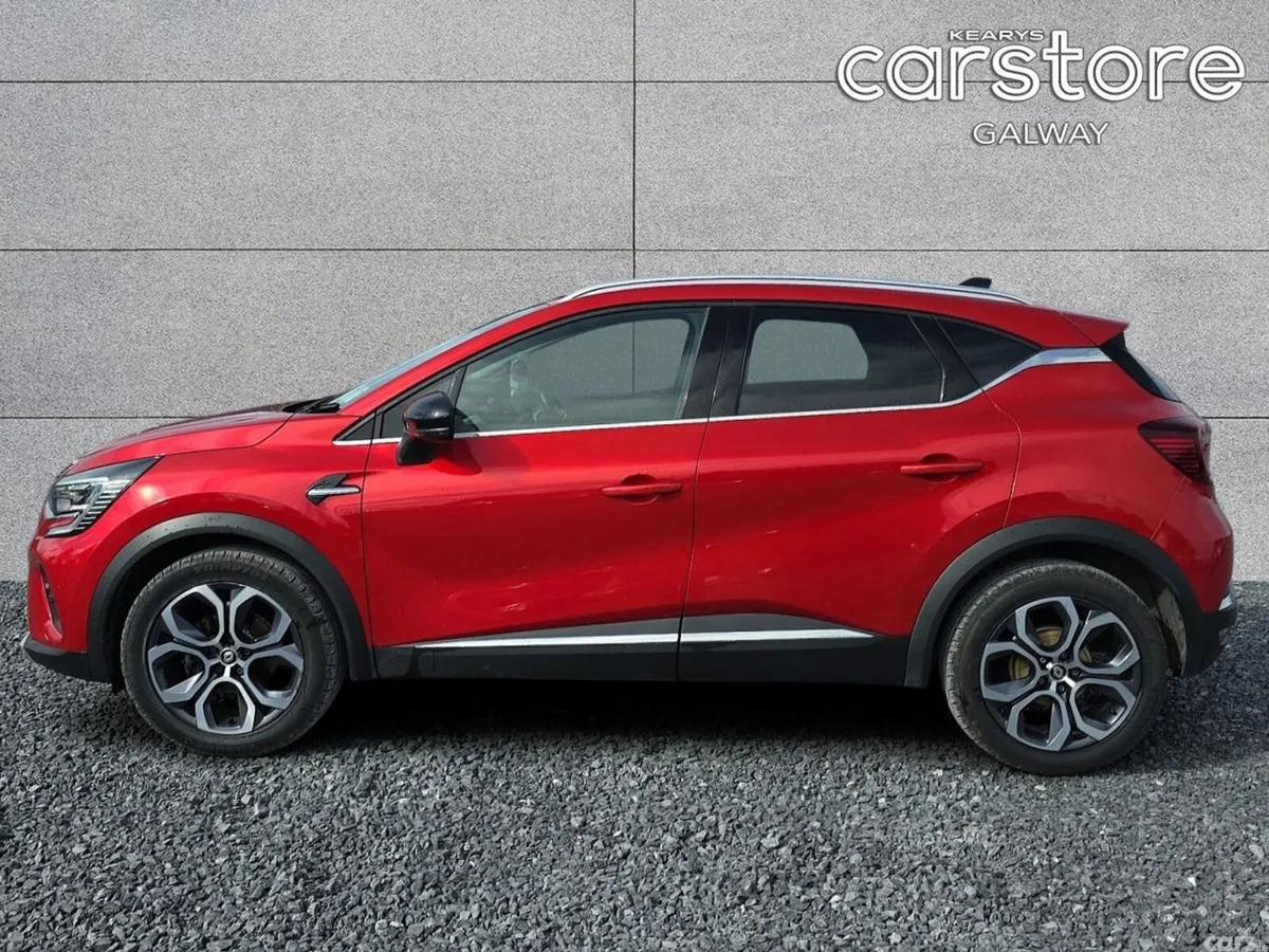 Renault Captur Hatchback, Petrol, 2024, Red