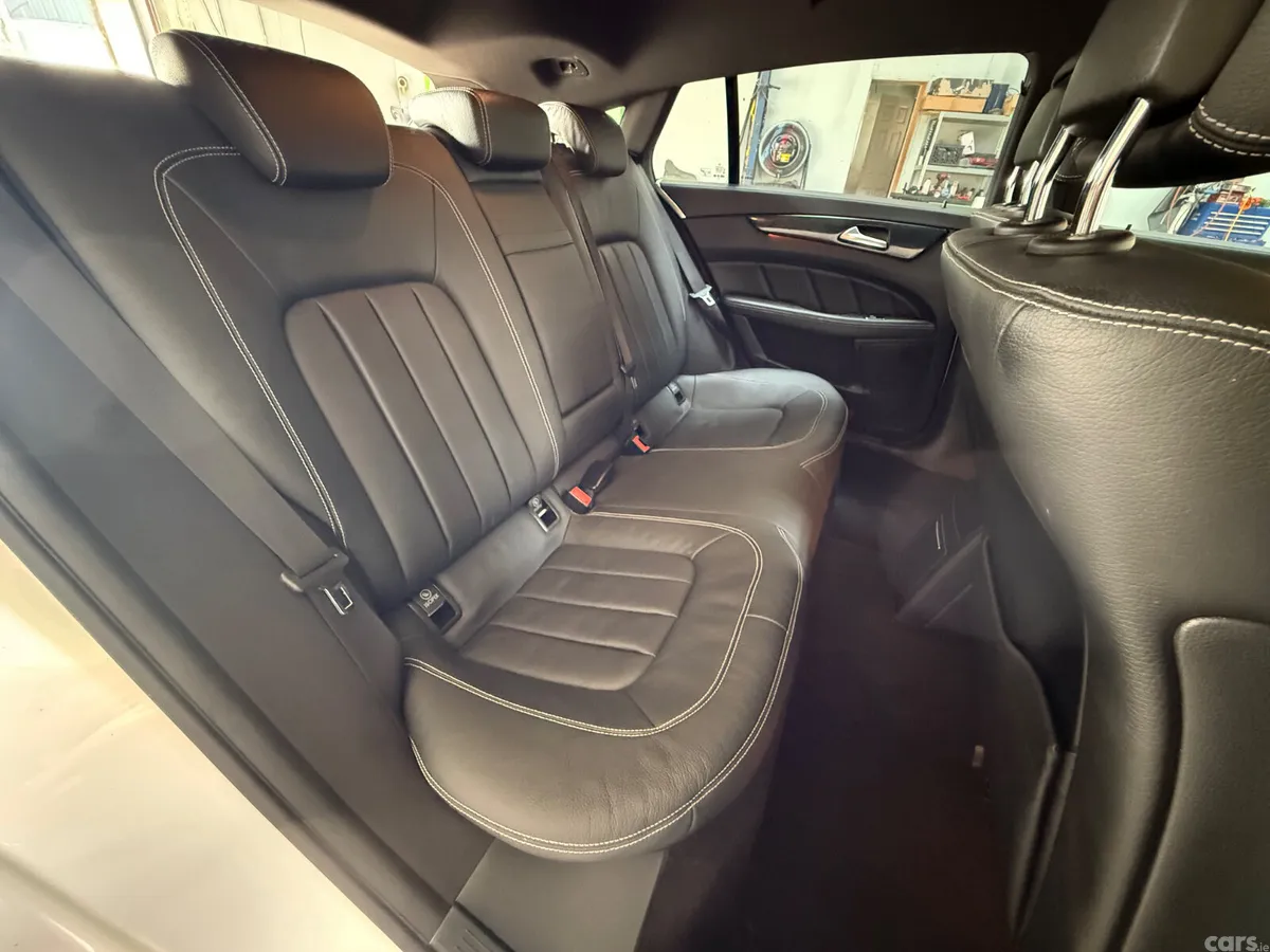 Mercedes-Benz CLS Coupe, Diesel, 2016, Silver