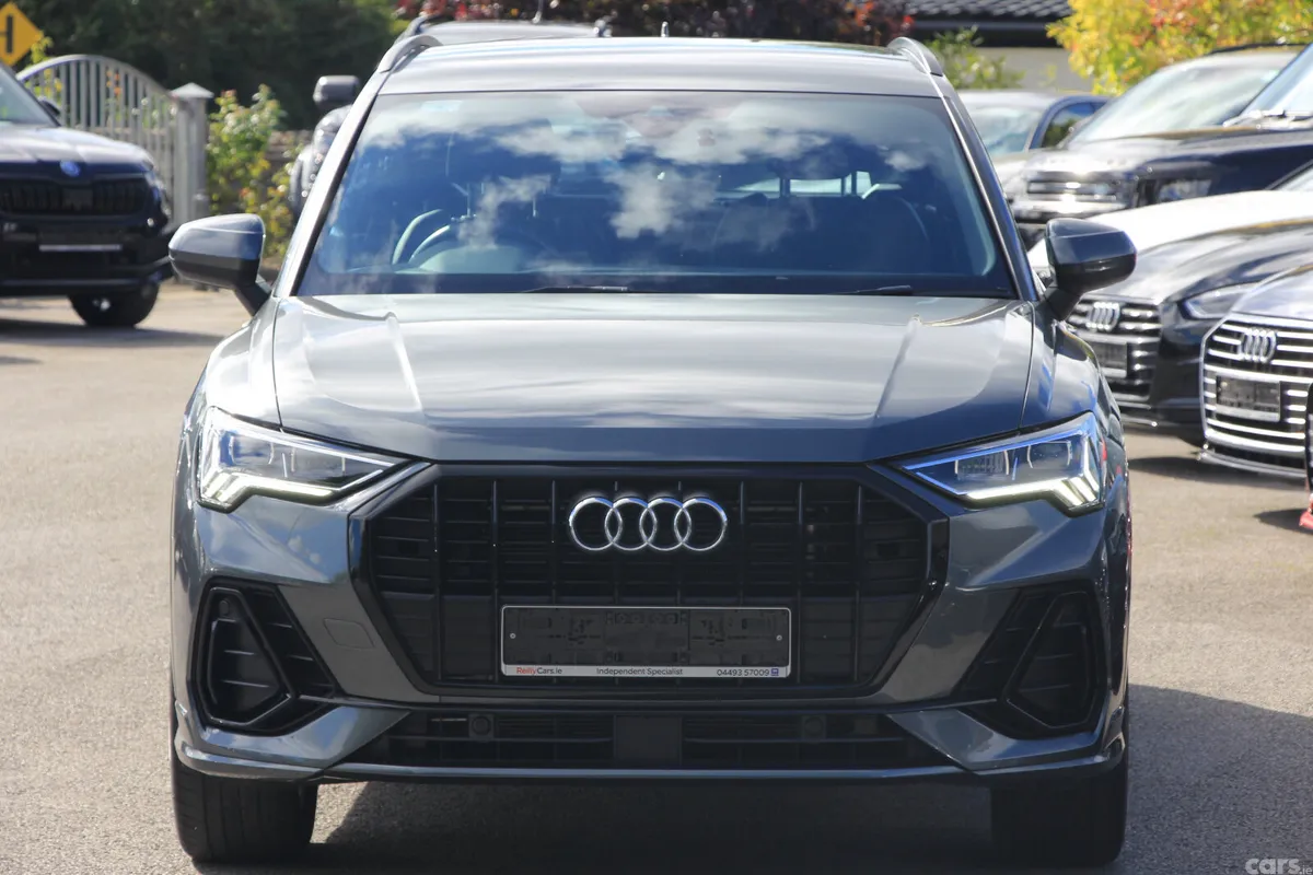 Audi Q3 SUV, Diesel, 2024, Grey