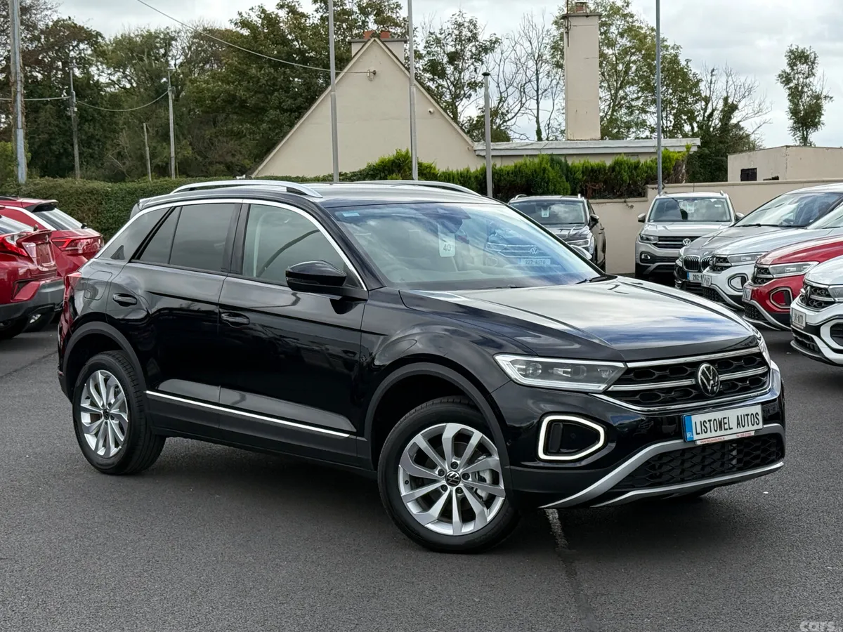 Volkswagen T-Roc SUV, Petrol, 2025, Black